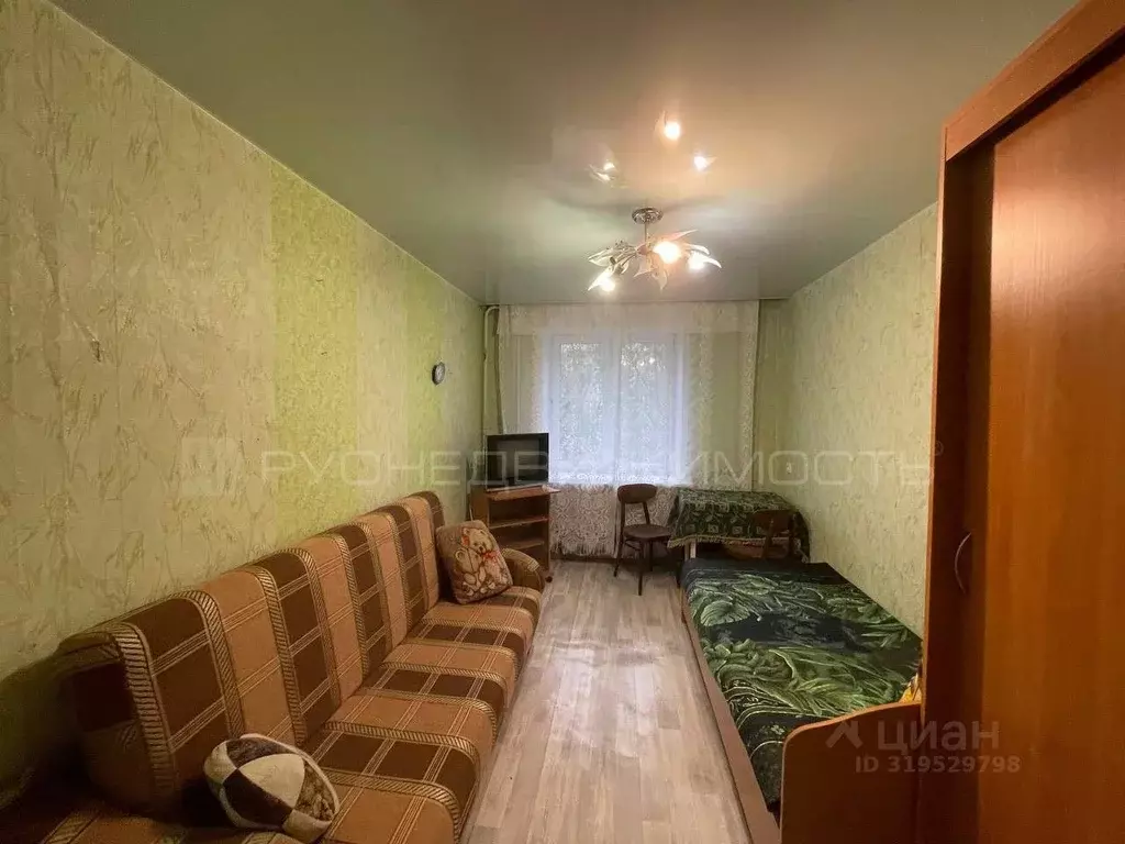 Комната Кировская область, Киров ул. Свободы, 20 (15.0 м) - Фото 1