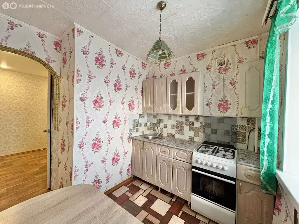 3-комнатная квартира: село Выльгорт, улица Тимирязева, 39 (58.7 м) - Фото 1