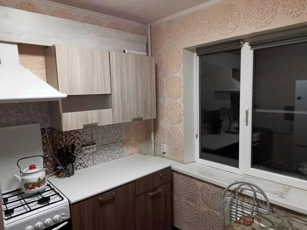 3-к кв. Вологодская область, Череповец ул. Бардина, 27 (60.0 м) - Фото 2
