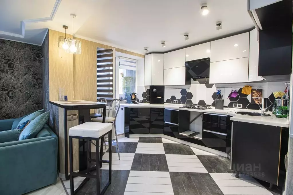 2-к кв. Саратовская область, Саратов ул. Имени Н.В. Исаева, 23 (58.6 ... - Фото 1