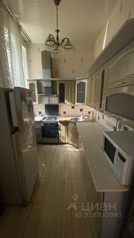 3-к кв. Свердловская область, Екатеринбург ул. Чапаева, 14к3 (67.0 м) - Фото 2