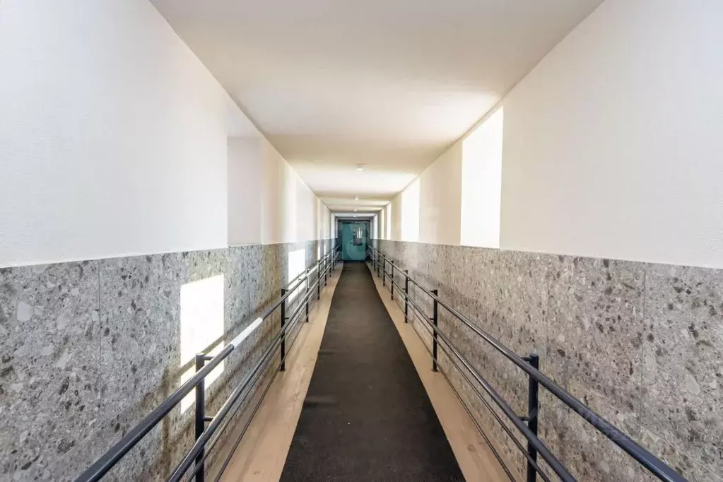 Гараж в Тюменская область, Тюмень ул. Первооткрывателей, 6 (13 м) - Фото 1