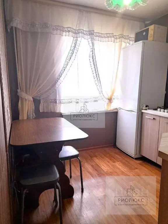 1-к кв. Челябинская область, Челябинск Артиллерийская ул., 106 (29.6 ... - Фото 1