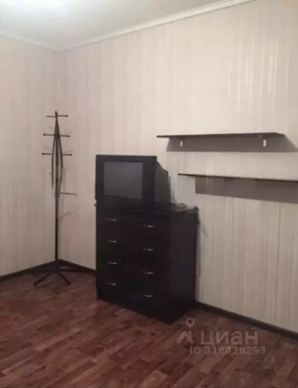 Комната Чувашия, Чебоксары Социалистическая ул., 15 (16.0 м) - Фото 1