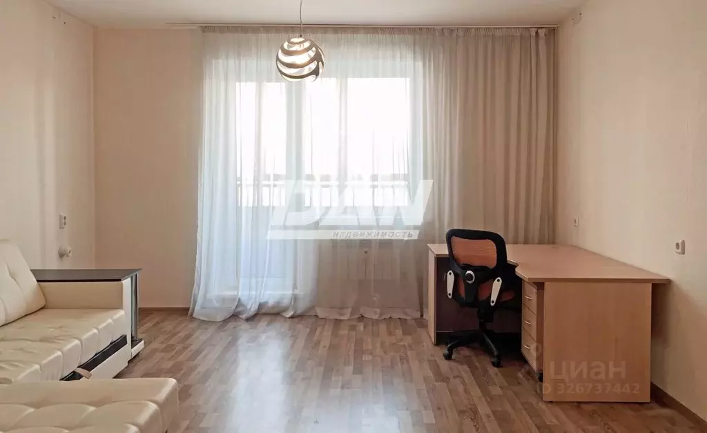 2-к кв. Челябинская область, Челябинск ул. Братьев Кашириных, 131а ... - Фото 1