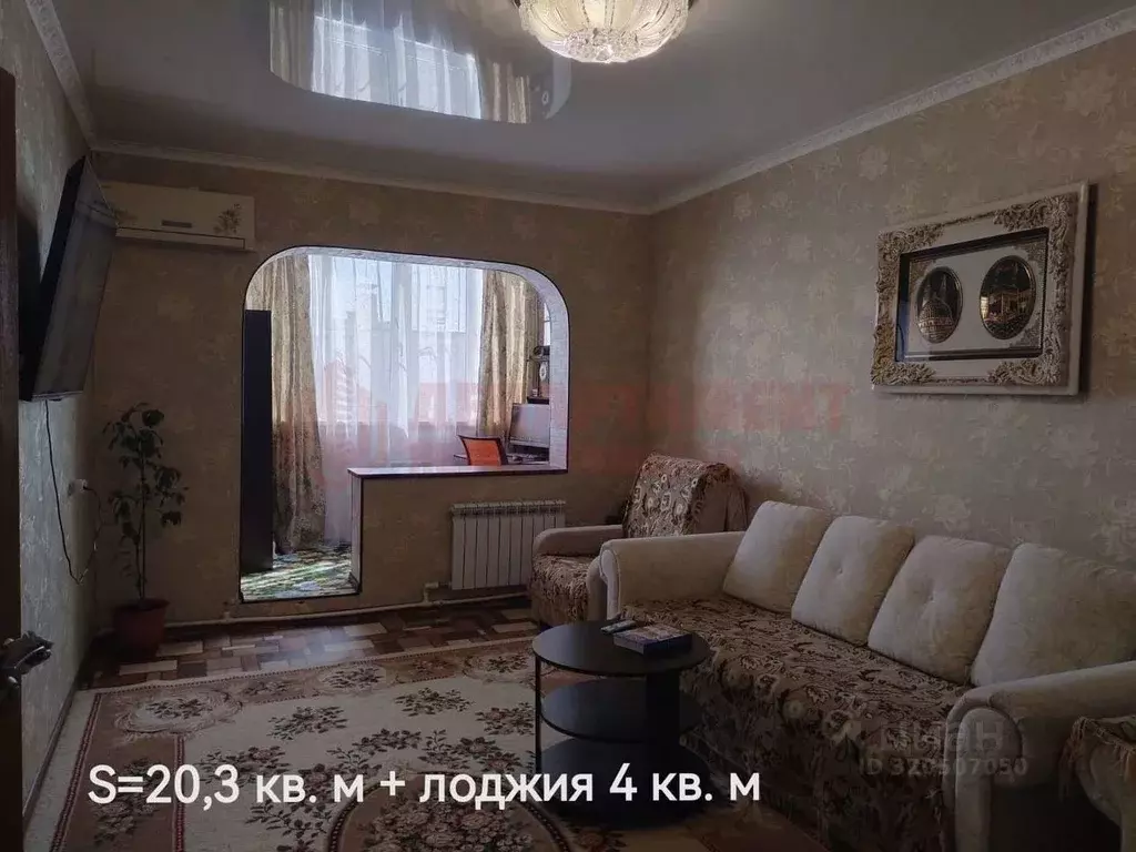 3-к кв. Астраханская область, Астрахань ул. Бабаевского, 35к3 (73.4 м) - Фото 2