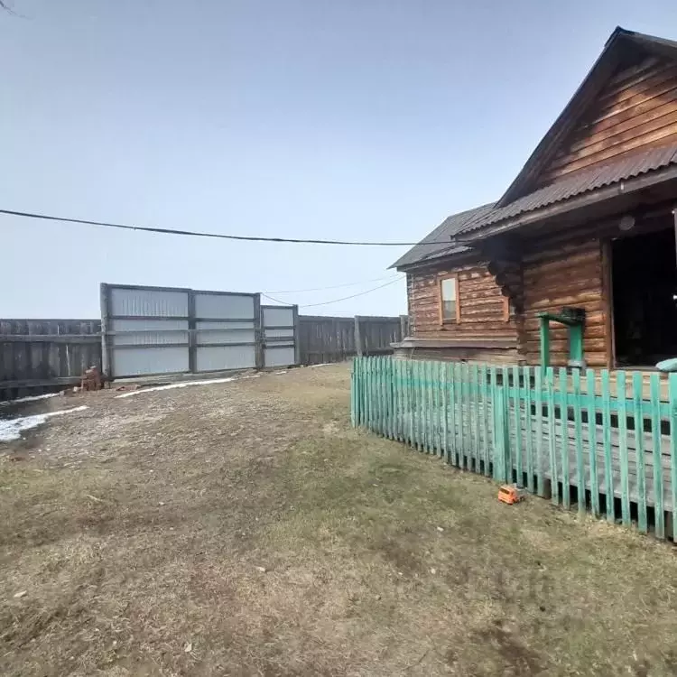 Дом в Иркутская область, Иркутский муниципальный округ, д. Усть-Куда  ... - Фото 0