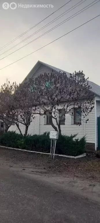 Дом в Шебекино, улица Чапаева (110 м) - Фото 1