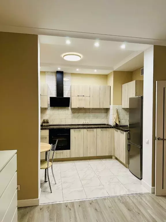 2-к кв. Московская область, Красногорск Опалиха мкр, ул. Пришвина, 13 ... - Фото 1