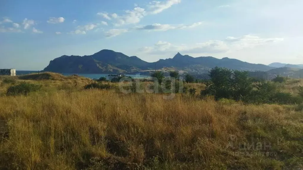 Участок в Крым, Феодосия муниципальный округ, Коктебель пгт ул. Юнге ... - Фото 1