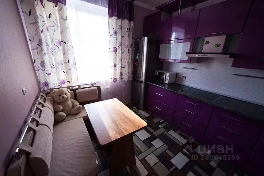 1-к кв. Ленинградская область, Кириши Волховская наб., 46 (46.0 м) - Фото 1