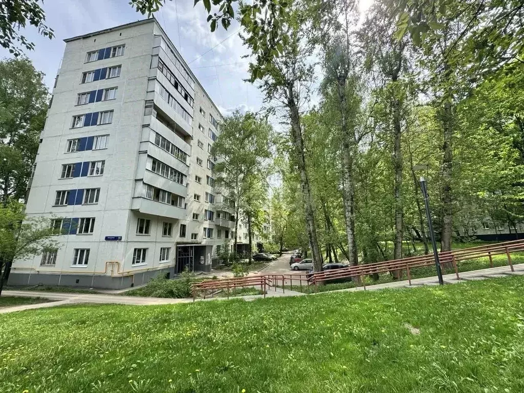 3-к кв. Москва ул. Бехтерева, 45К2 (57.4 м) - Фото 1