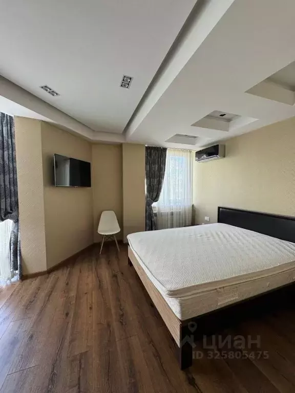 3-к кв. Крым, Симферополь ул. Караманова, 3 (80.0 м) - Фото 2