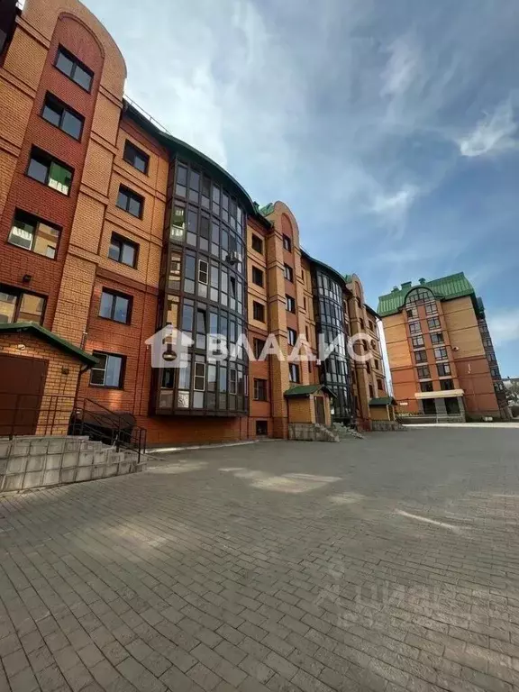 2-к кв. Алтайский край, Барнаул ул. Никитина, 133 (57.9 м) - Фото 1