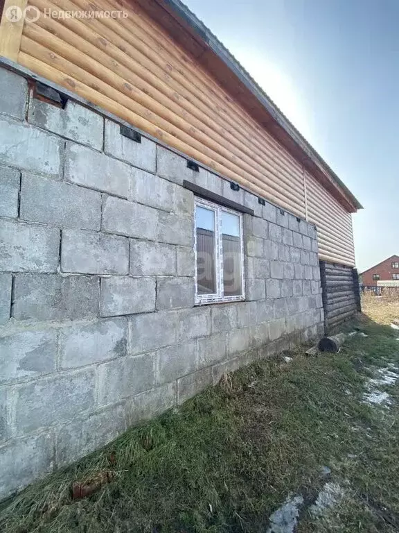 Дом в Туринск, Социалистическая улица, 106 (108.4 м) - Фото 0