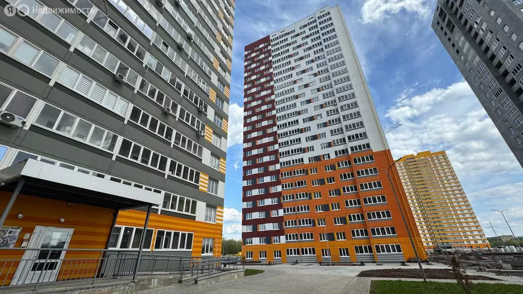 1-комнатная квартира: Оренбург, улица Юркина, 3 (44 м) - Фото 1