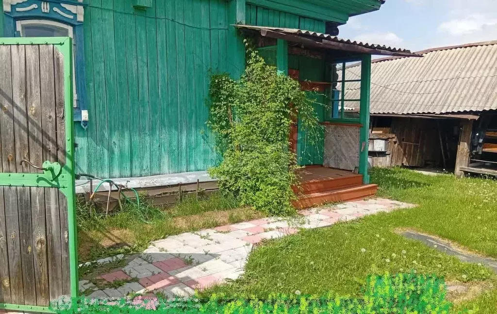 Дом в Курганская область, Шадринский муниципальный округ, д. Огонек ... - Фото 0