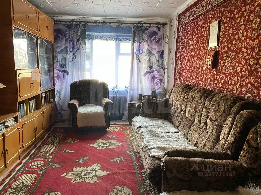 2-к кв. Калужская область, Малоярославецкий муниципальный округ, с. ... - Фото 2