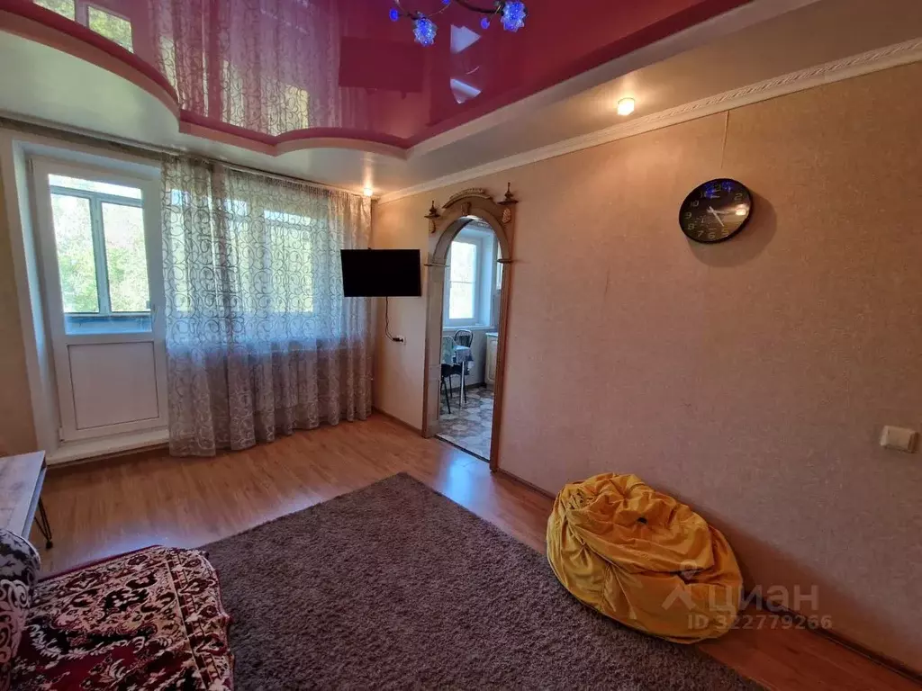 2-к кв. Кемеровская область, Мыски Кузнецкая ул., 7 (44.0 м) - Фото 1