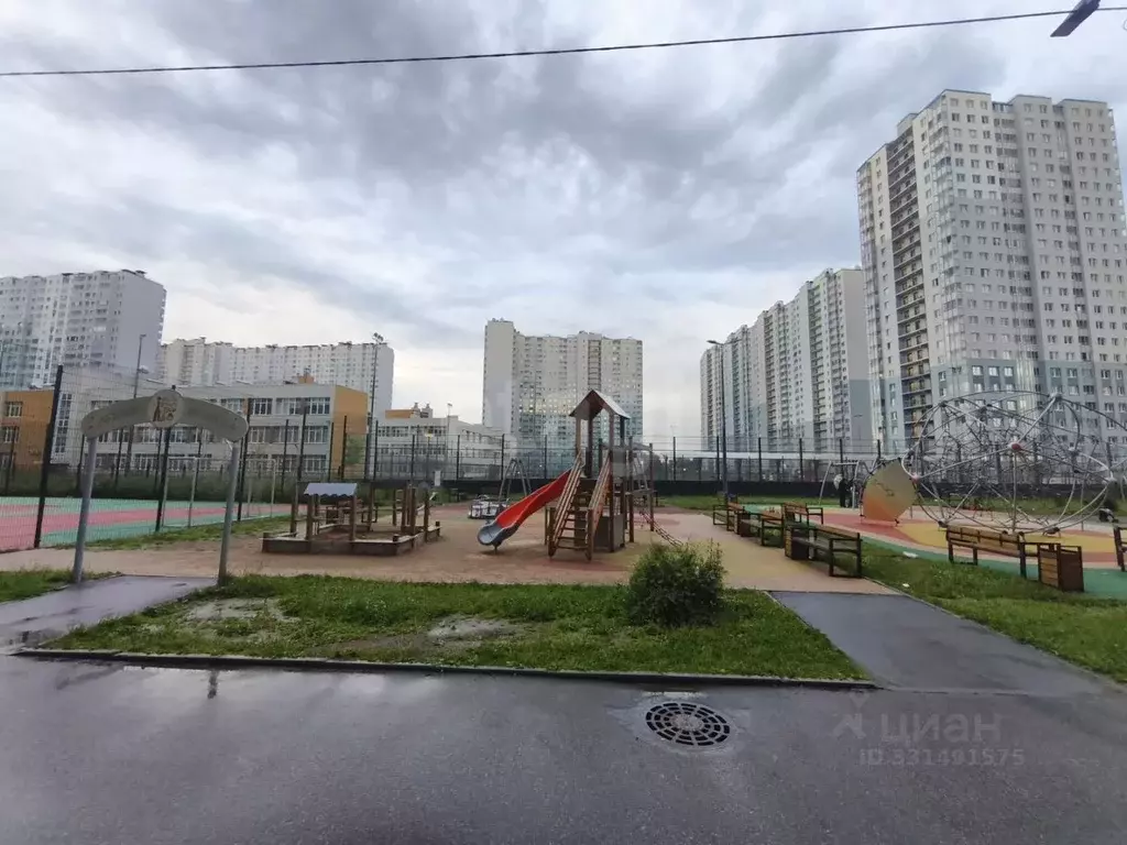 Студия Санкт-Петербург ул. Чарушинская, 26к1 (25.2 м) - Фото 1
