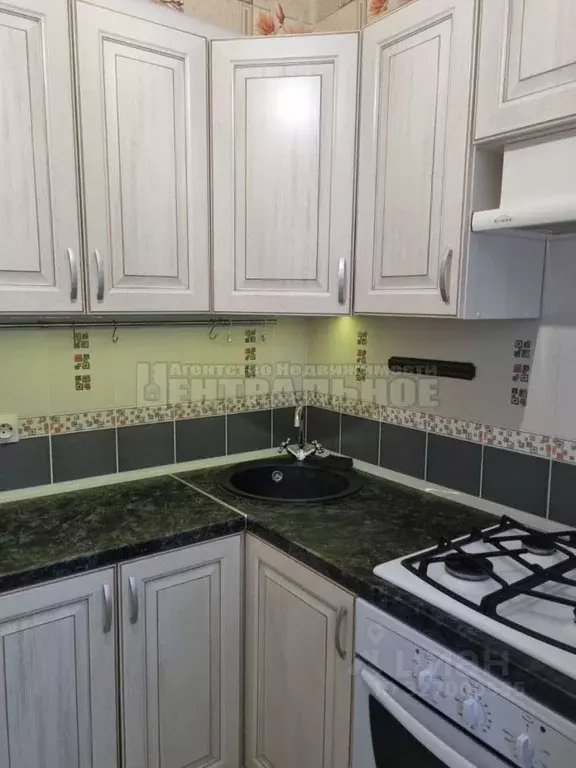 2-к кв. Смоленская область, Смоленск ул. Попова, 8 (44.0 м) - Фото 1