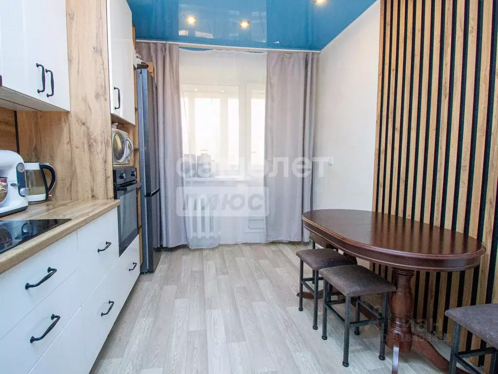 1-к кв. Ульяновская область, Ульяновск ул. Димитрова, 3 (48.0 м) - Фото 1