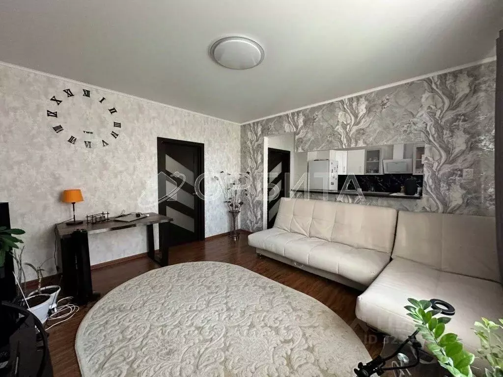 2-к кв. Тюменская область, Тюмень ул. Бориса Житкова, 6 (59.9 м) - Фото 1