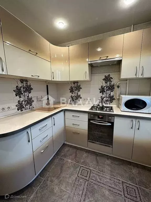 Продаётся 3-к квартира, 66 м - Фото 1