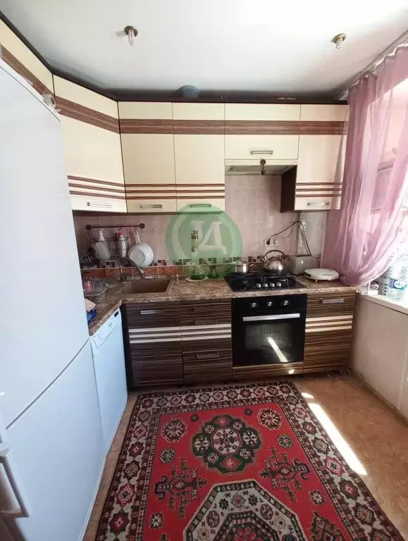 Квартира, 3 комнаты, 61.4 м - Фото 0