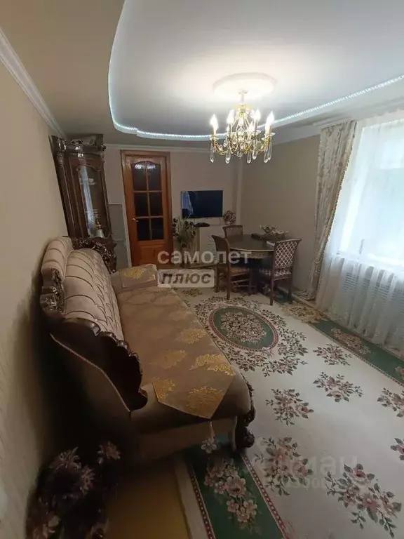 2-к кв. Кабардино-Балкария, Нальчик ул. Кирова, 1А (65.0 м) - Фото 2