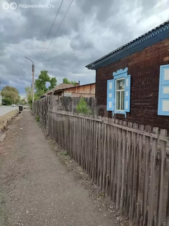Дом в Черногорск, Майская улица (70.7 м) - Фото 1