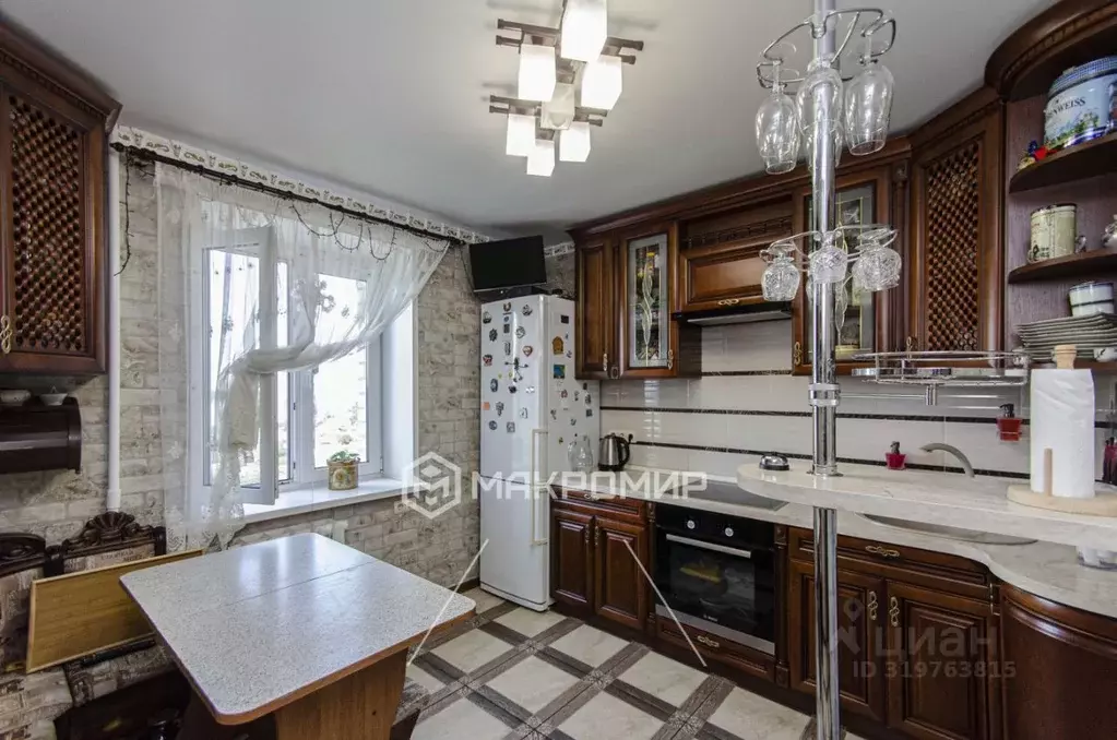 3-к кв. Брянская область, Брянск Унечская ул., 99 (71.7 м) - Фото 1