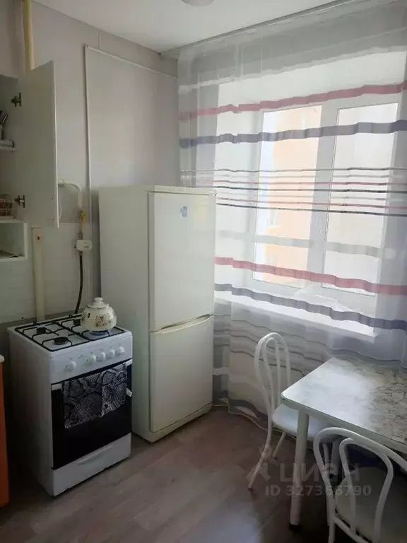 1-к кв. Омская область, Омск Городок Нефтяников мкр, просп. Культуры, ... - Фото 2