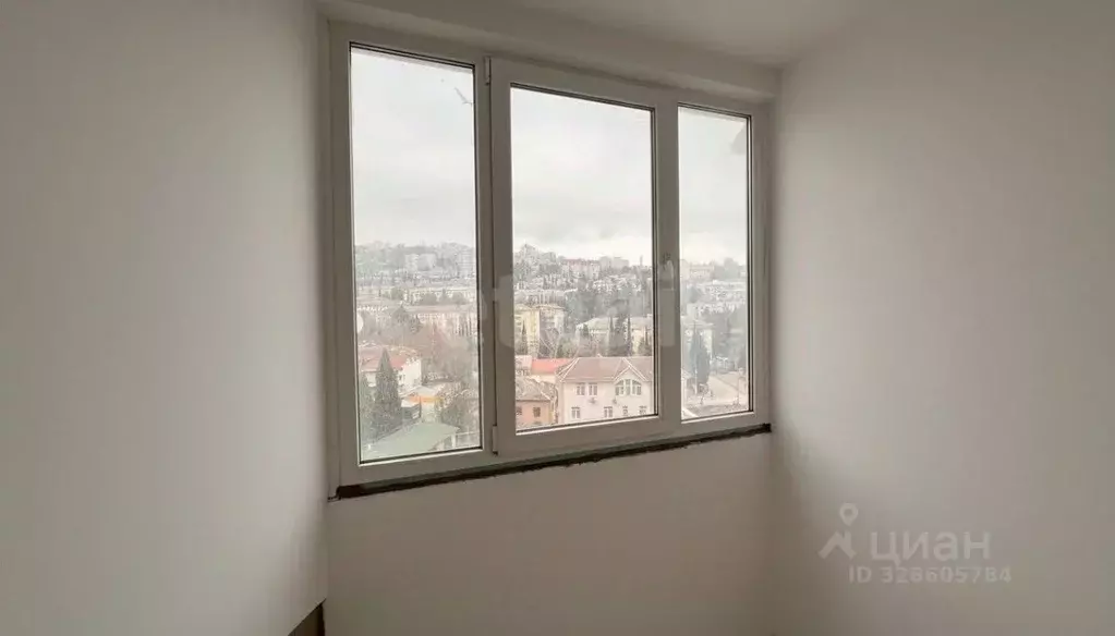 1-к кв. Крым, Ялта ул. Макаренко, 8к1 (42.5 м) - Фото 1