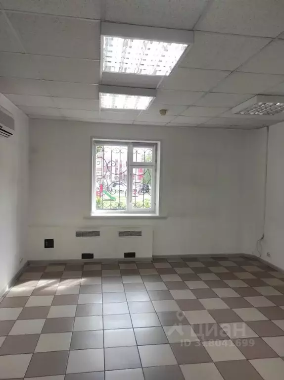 Офис в Хакасия, Абакан ул. Торосова, 8 (25 м) - Фото 0