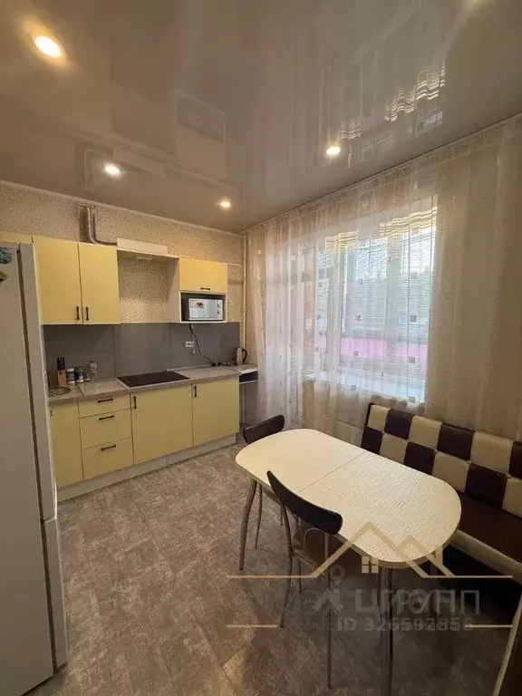 1-к кв. Татарстан, Казань ул. Зур Урам, 1К (37.0 м) - Фото 1