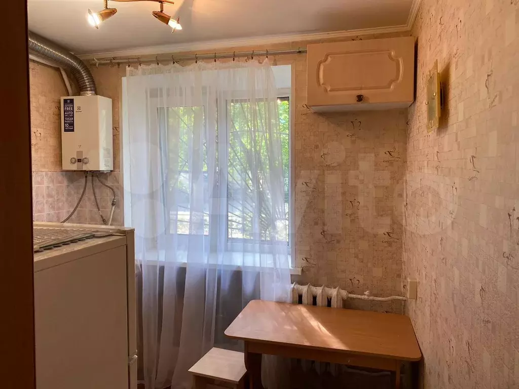 2-к. квартира, 45 м, 1/5 эт. - Фото 0