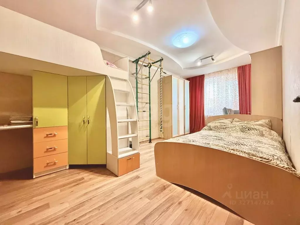 4-к кв. Вологодская область, Череповец Рыбинская ул., 20 (97.1 м) - Фото 1