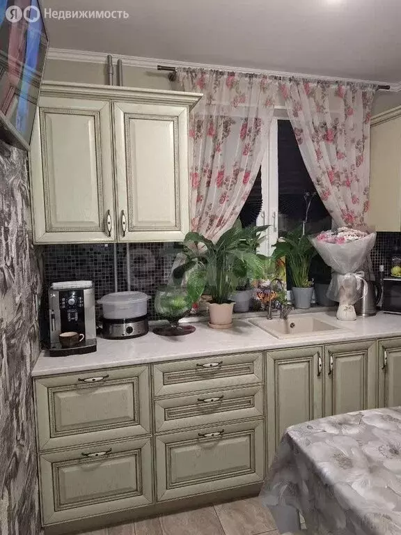 2-комнатная квартира: посёлок городского типа Запрудня, улица Карла ... - Фото 2