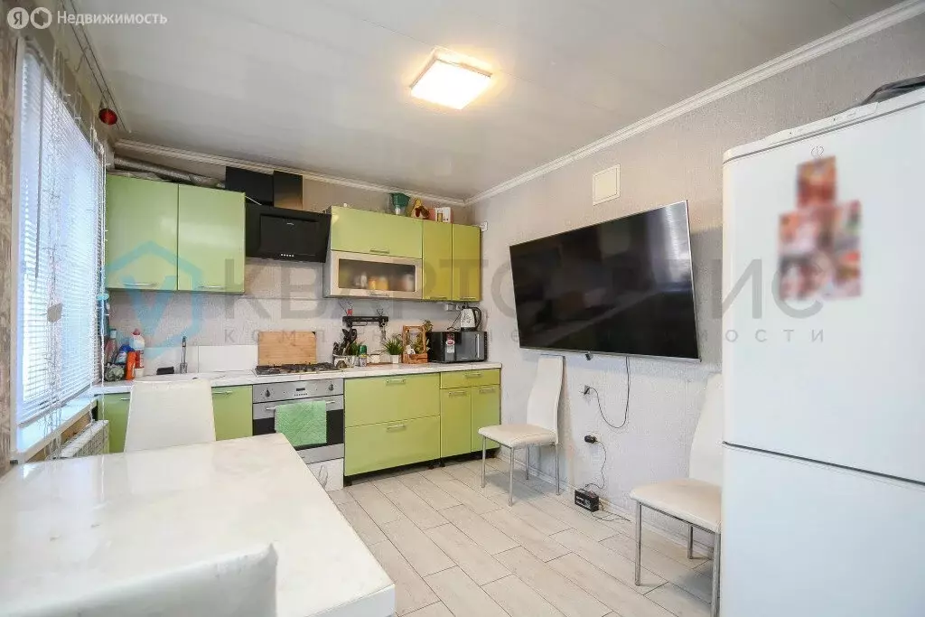 Дом в посёлок Новоомский, улица Ленина (75 м) - Фото 2