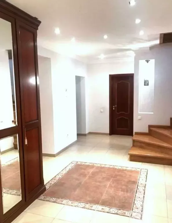 5-к кв. Самарская область, Самара Ленинская ул., 202 (190.0 м) - Фото 2