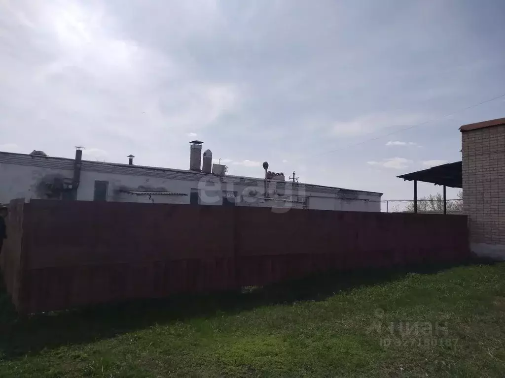 Склад в Саратовская область, Балашовский район, с. Большой Мелик ... - Фото 2