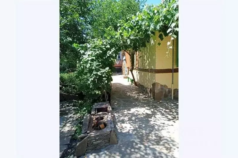 Дом в Ростовская область, Таганрог Подгорная ул., 27 (30 м) - Фото 1