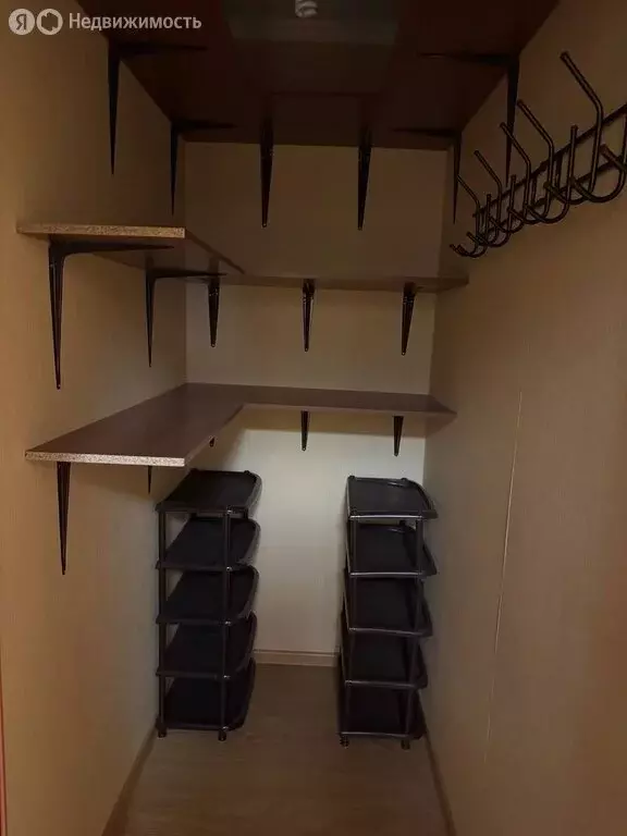 2-комнатная квартира: посёлок городского типа Нахабино, Школьная ... - Фото 1