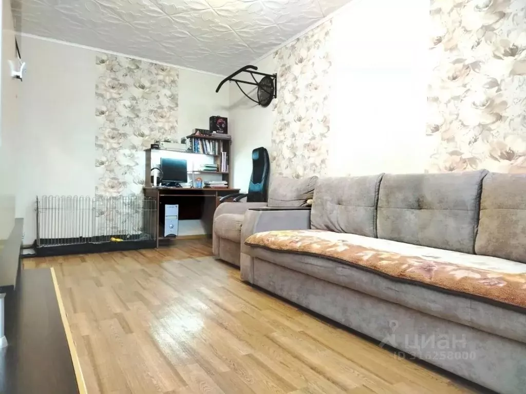 2-к кв. Кемеровская область, Таштагол ул. Поспелова, 11 (42.8 м) - Фото 1