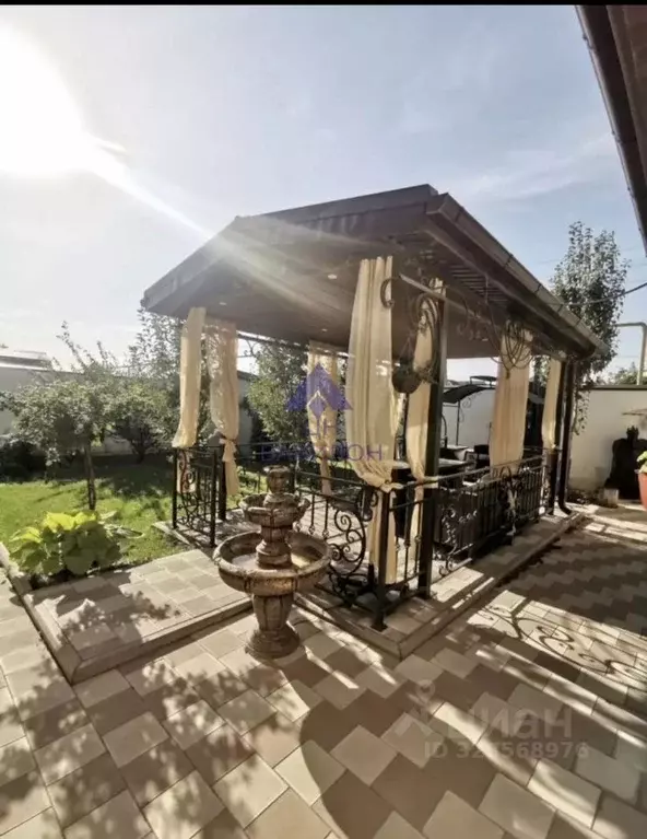 Дом в Ростовская область, Волгодонск Главная ул. (260 м) - Фото 1