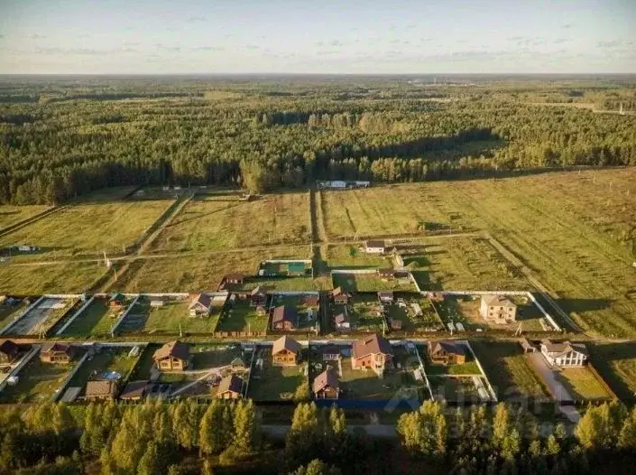 Участок в Тверская область, Калининский муниципальный округ, д. Савино ... - Фото 1