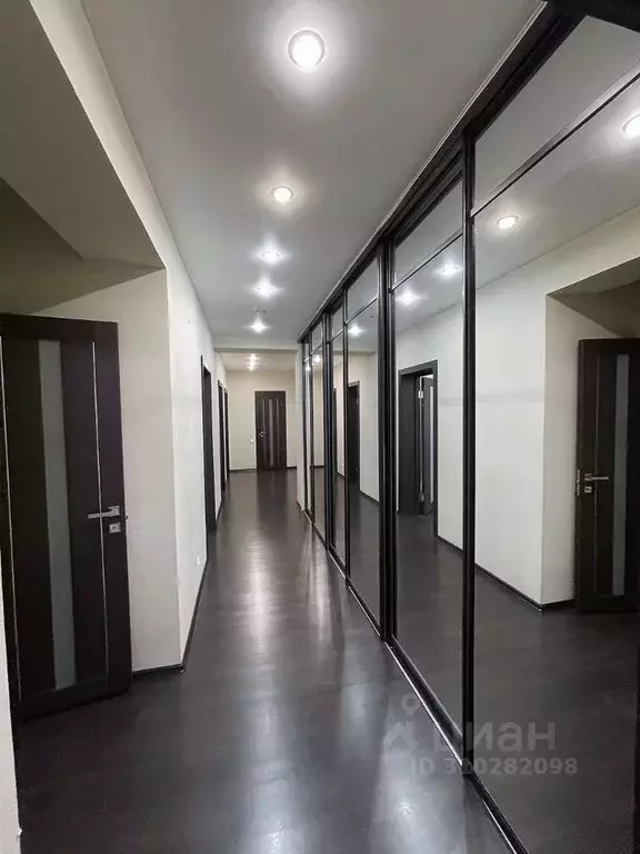 3-к кв. Ярославская область, Ярославль ул. Наумова, 65/1 (94.0 м) - Фото 1