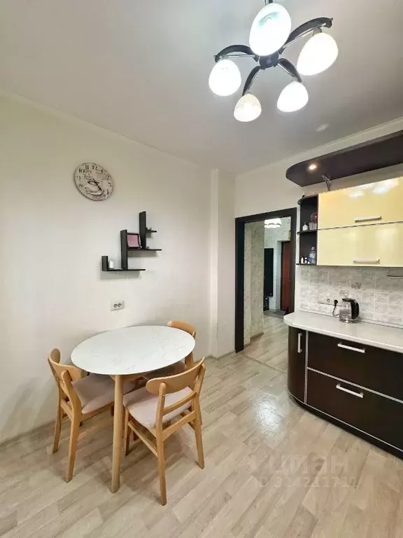 1-к кв. Татарстан, Казань ул. Гарифа Ахунова, 2 (43.6 м) - Фото 2