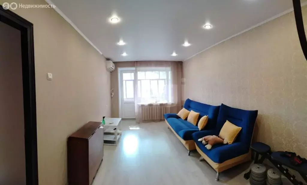 3-комнатная квартира: Энгельс, Зелёный переулок, 22 (57.3 м) - Фото 1